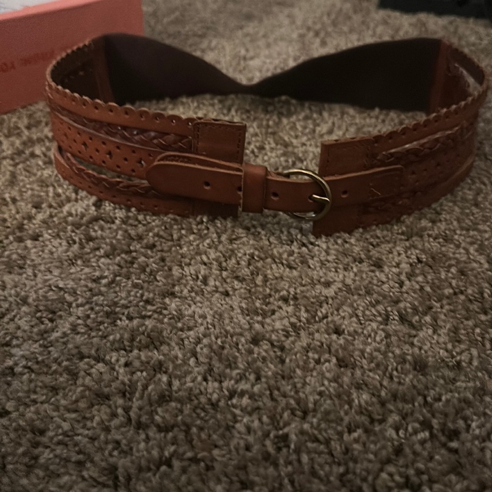 Lines Pelle Studded Brown Leather Belt with stretchy band & Brass Hardware Sz L